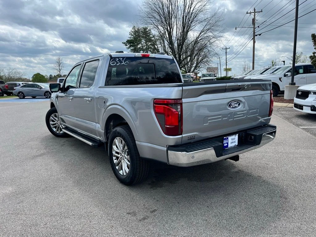 New 2026 Silver Ford XLT image 4