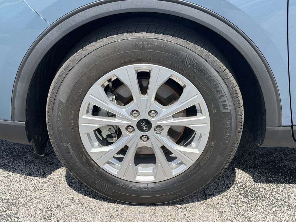 Used 2024 Blue Ford Active image 19