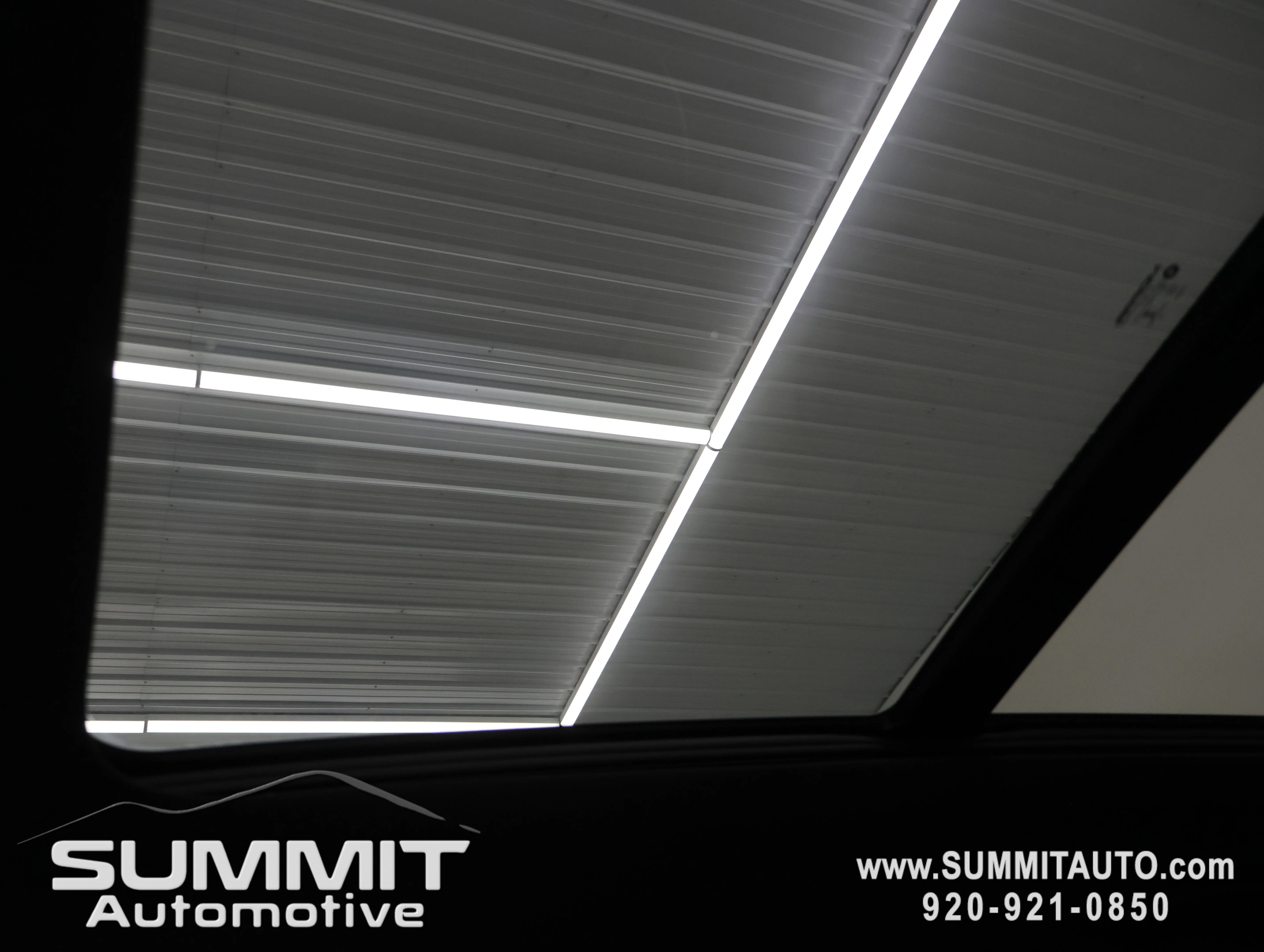 New 2026 Copper Shino Metallic Clear-Coat Exterior Paint Jeep Summit image 13