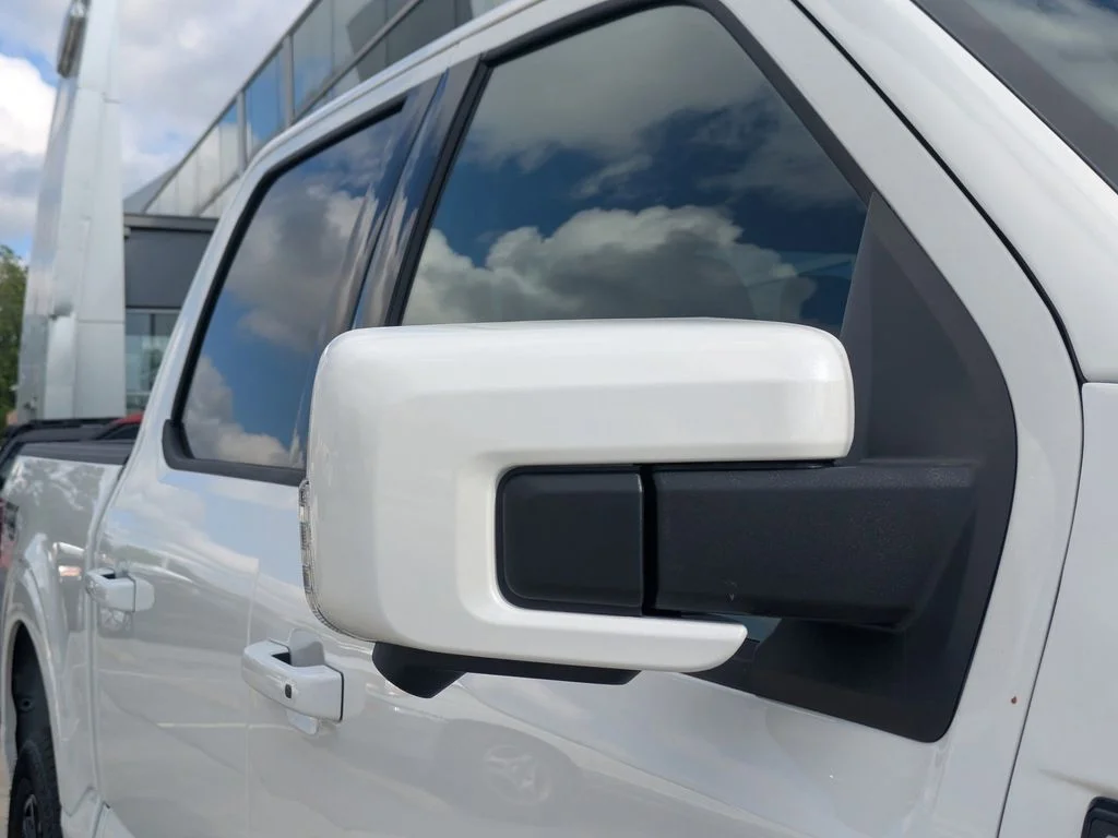 New 2026 Star White Metallic Tri-Coat Ford Platinum image 11