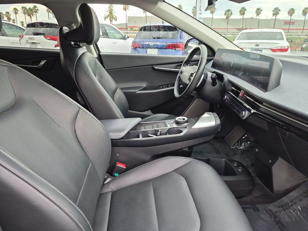 2023 Kia EV6 Wind - Photo 31
