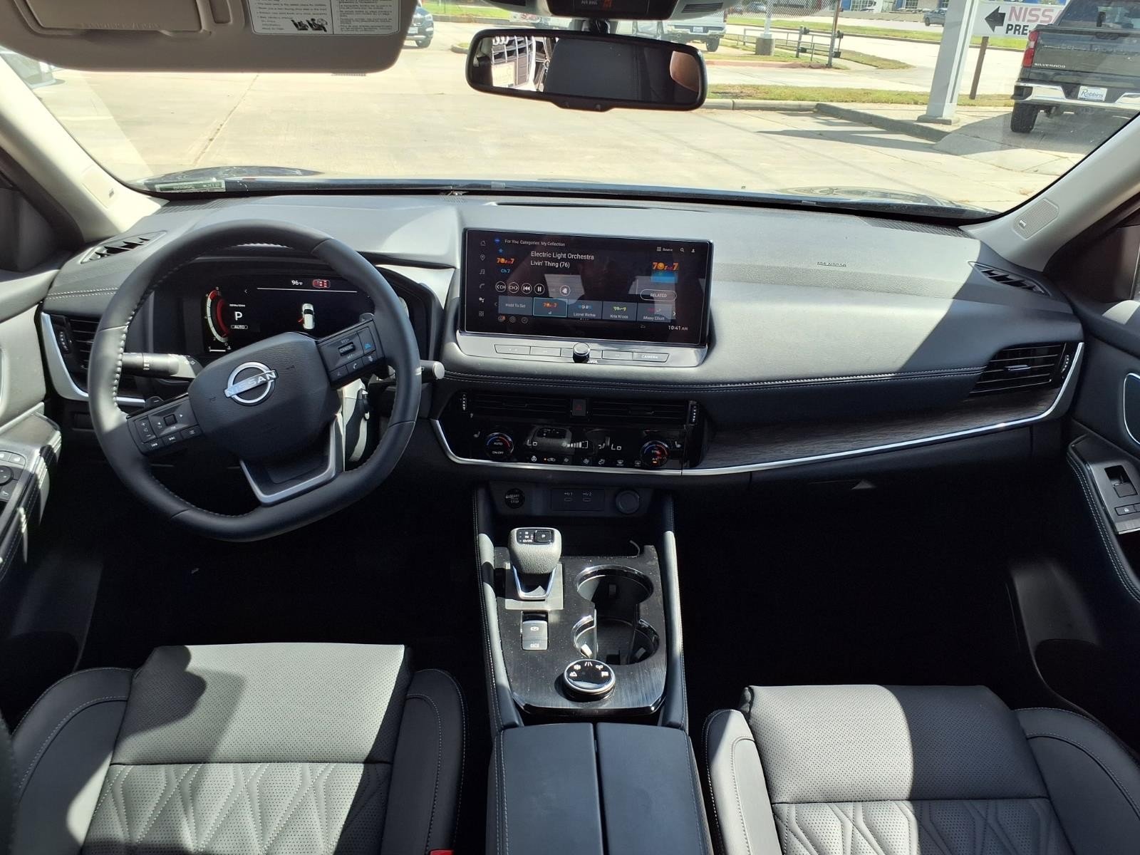 2026 Nissan Rogue Platinum Black at Robbins Nissan