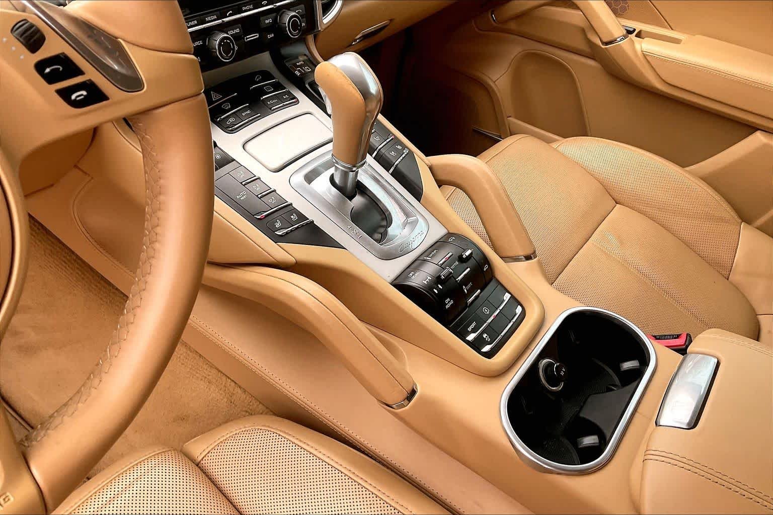 Used 2014 Mahogany Metallic Porsche Turbo image 16