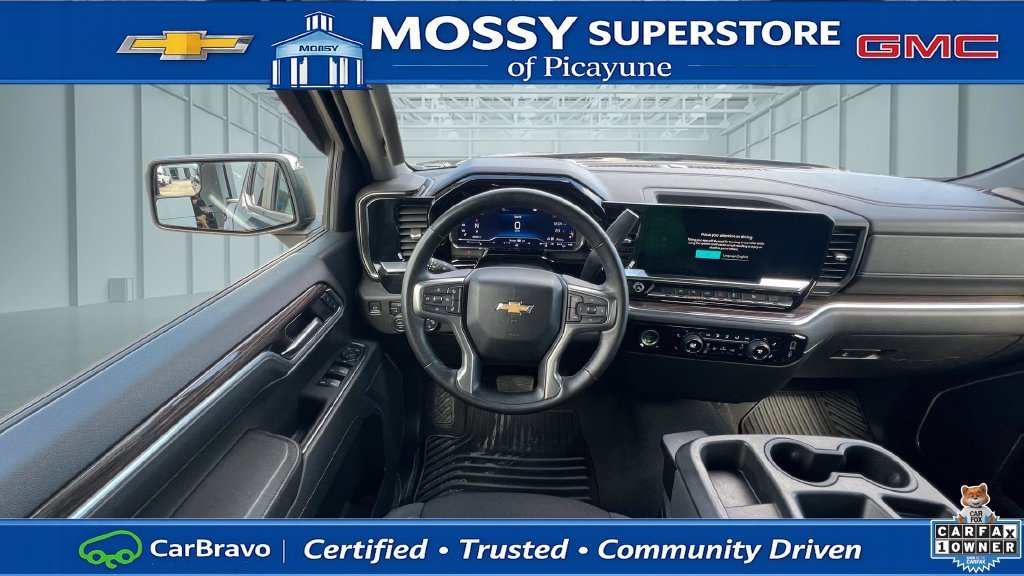 2023 Chevrolet Silverado 1500 LT - Photo 16
