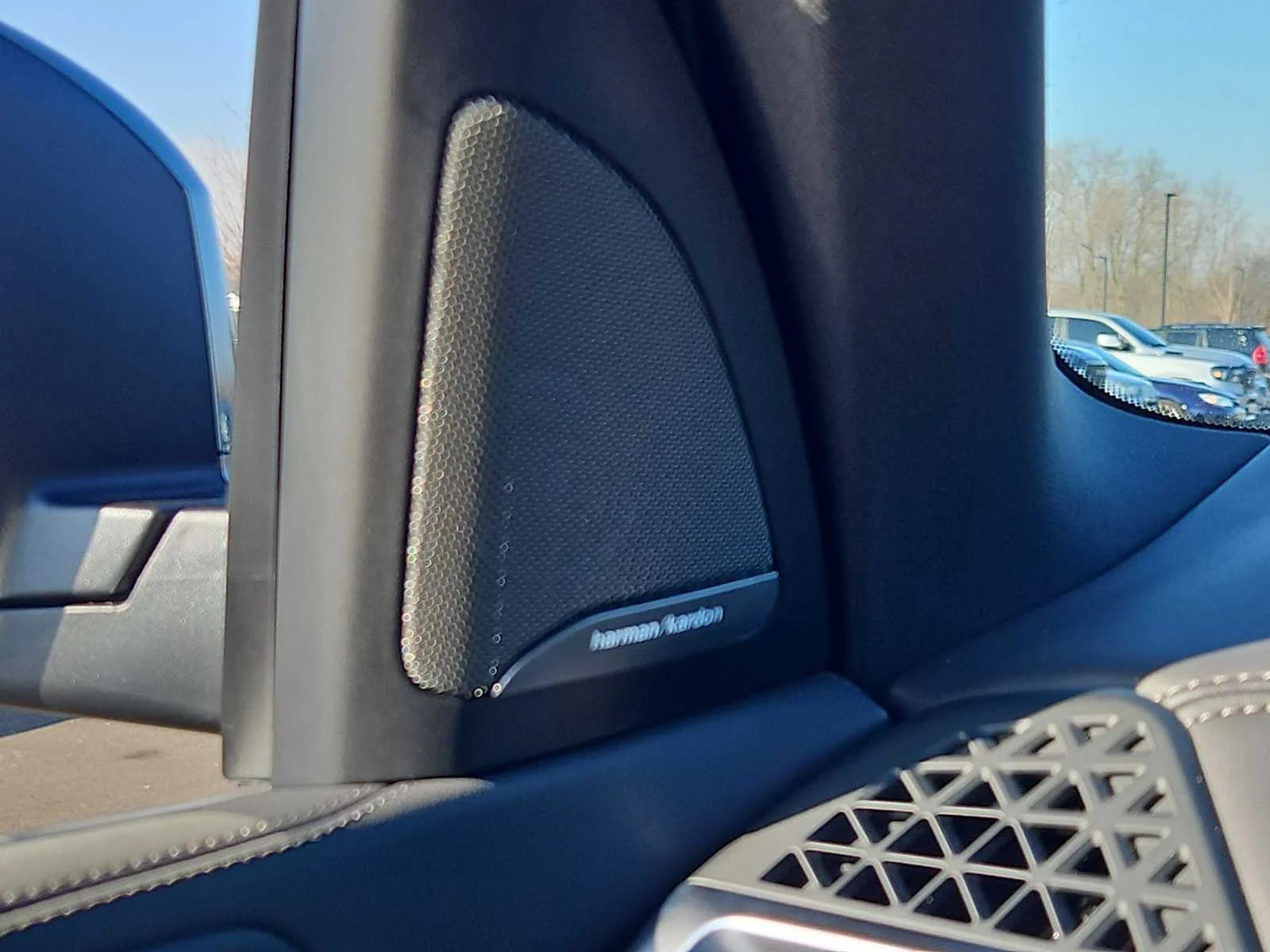 New 2026 Blue Ridge Mountain Metallic BMW xDrive40i image 29