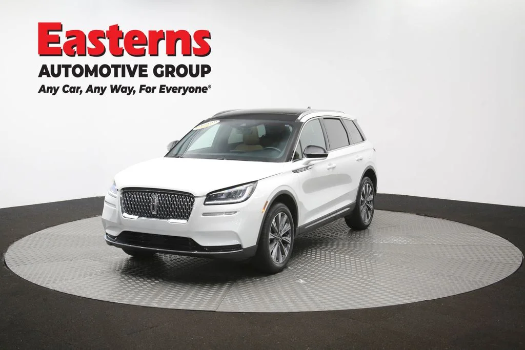 Used 2022 White Lincoln Reserve image 56