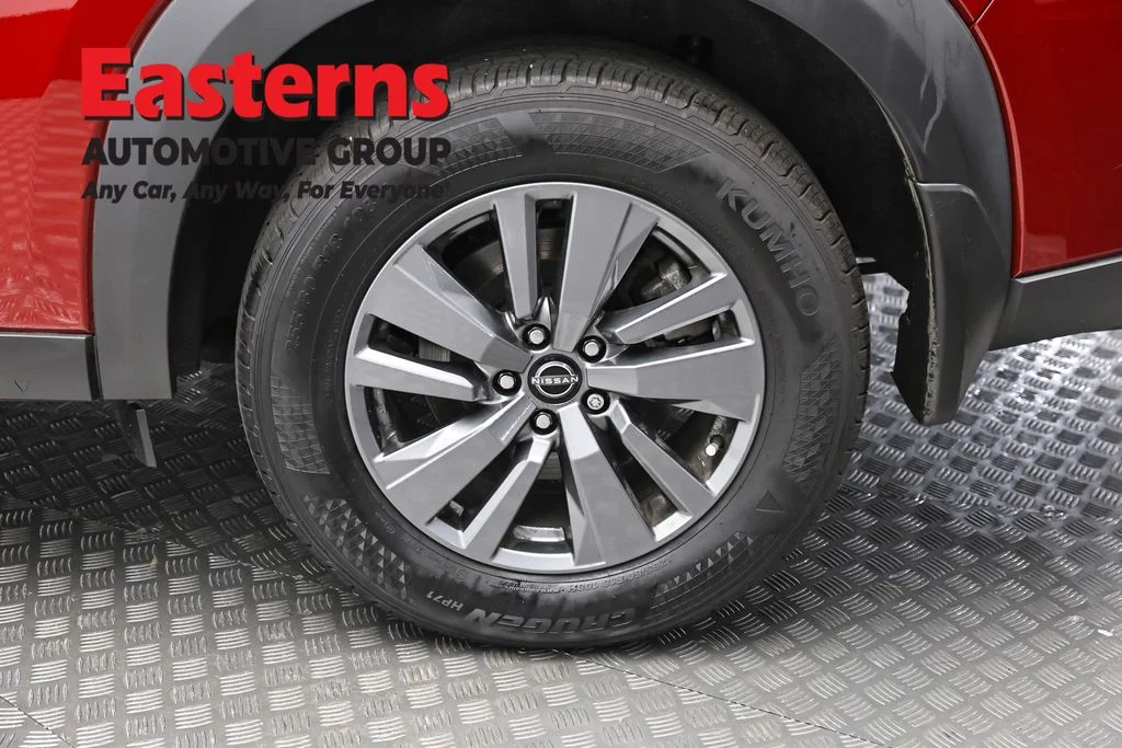 Used 2024 Red Nissan SV image 8