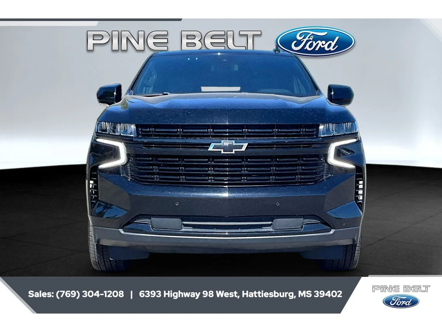 Used 2024 BLACK Chevrolet RST image 3