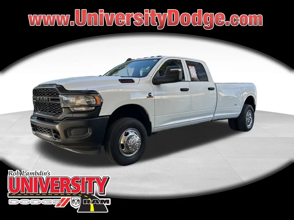 2023 RAM 3500 Tradesman 4X4 Crew Cab LWB's photo