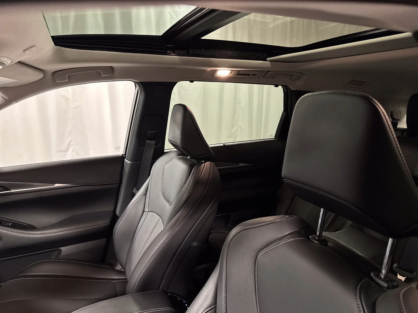 Certified Used 2026 Mineral INFINITI LUXE image 24