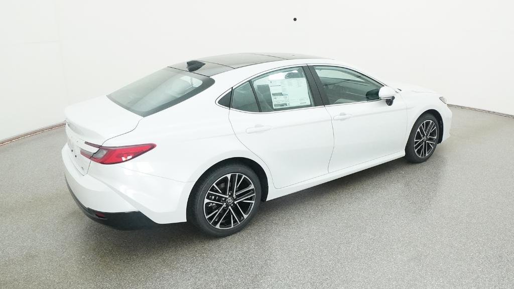 New 2026 Wind Chill Pearl Toyota XLE image 18