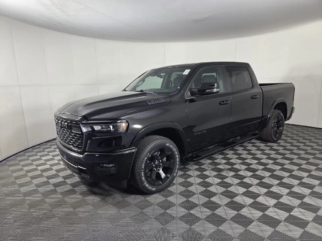 New 2026 Diamond Black Crystal Pearl-Coat Exterior Paint RAM Big Horn image 4
