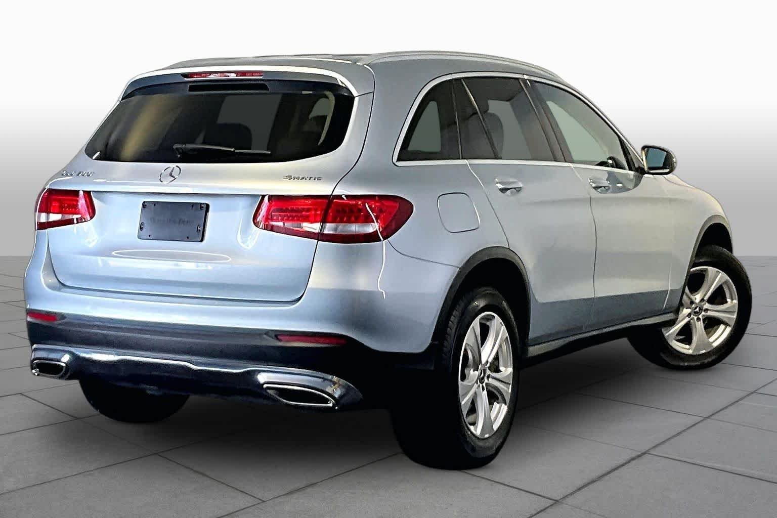 Used 2018 Diamond Silver Metallic Mercedes-Benz GLC 300 image 13