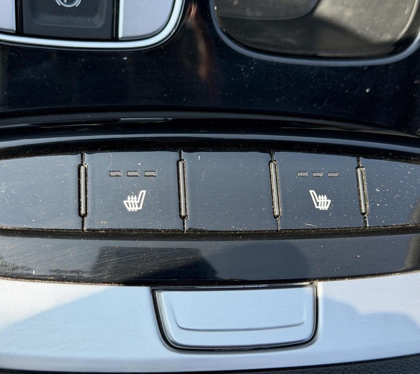 Used 2023 Blue Stone Hyundai SEL image 9