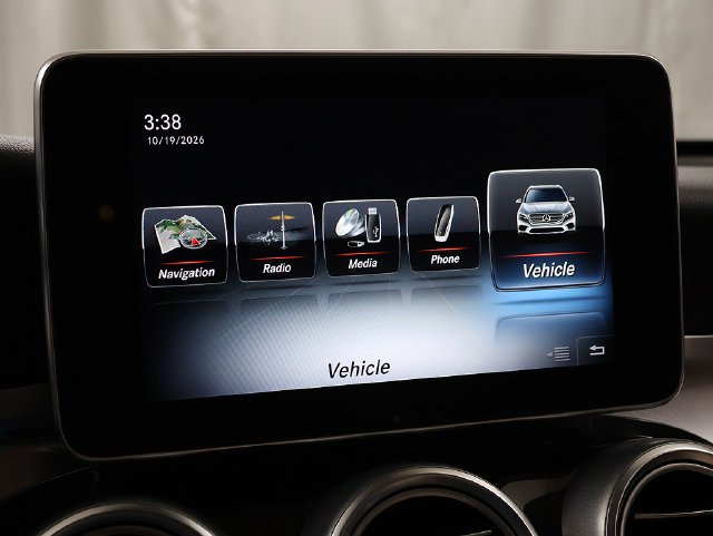 Used 2017 Black Mercedes-Benz GLC 300 image 18