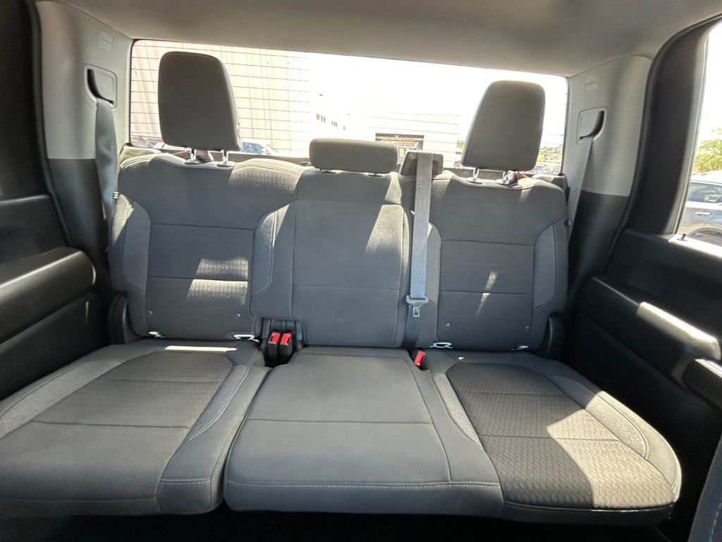Used 2022 White Chevrolet LT image 19