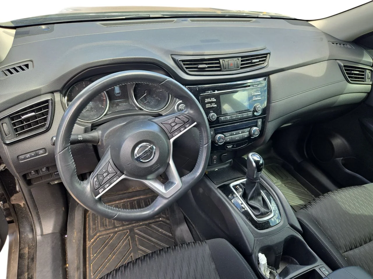 Used 2017 Magnetic Black Nissan SV image 3