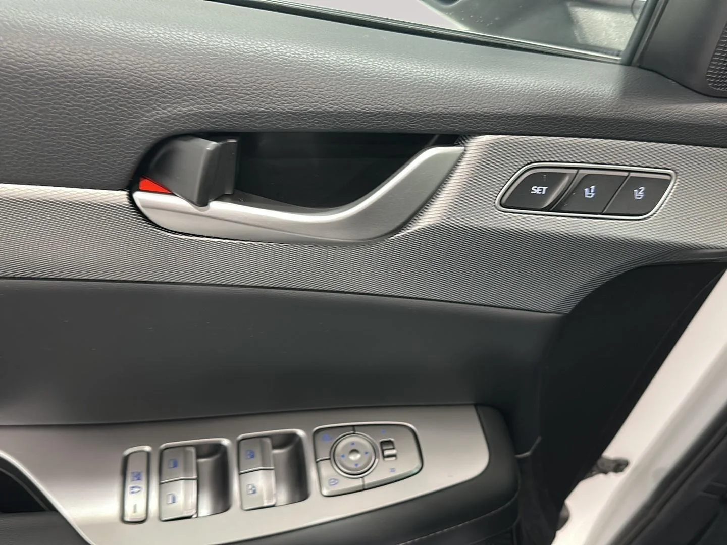 Used 2020 White Hyundai SEL image 20