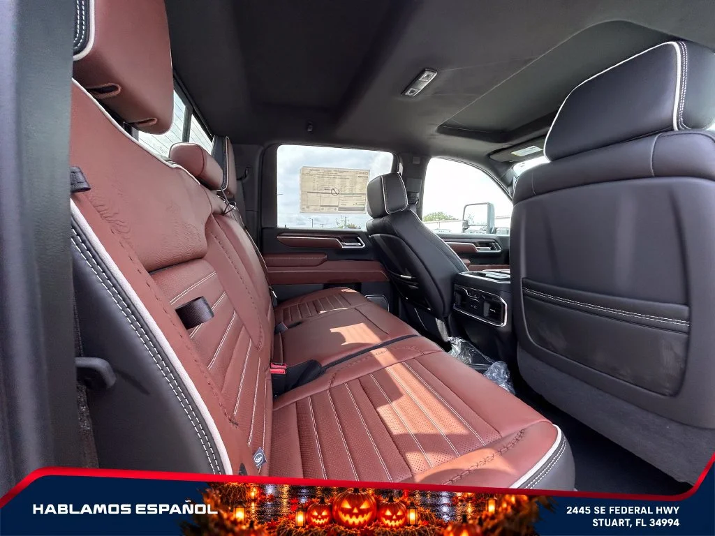 New 2026 Glacier White Tricoat GMC Denali Ultimate image 18