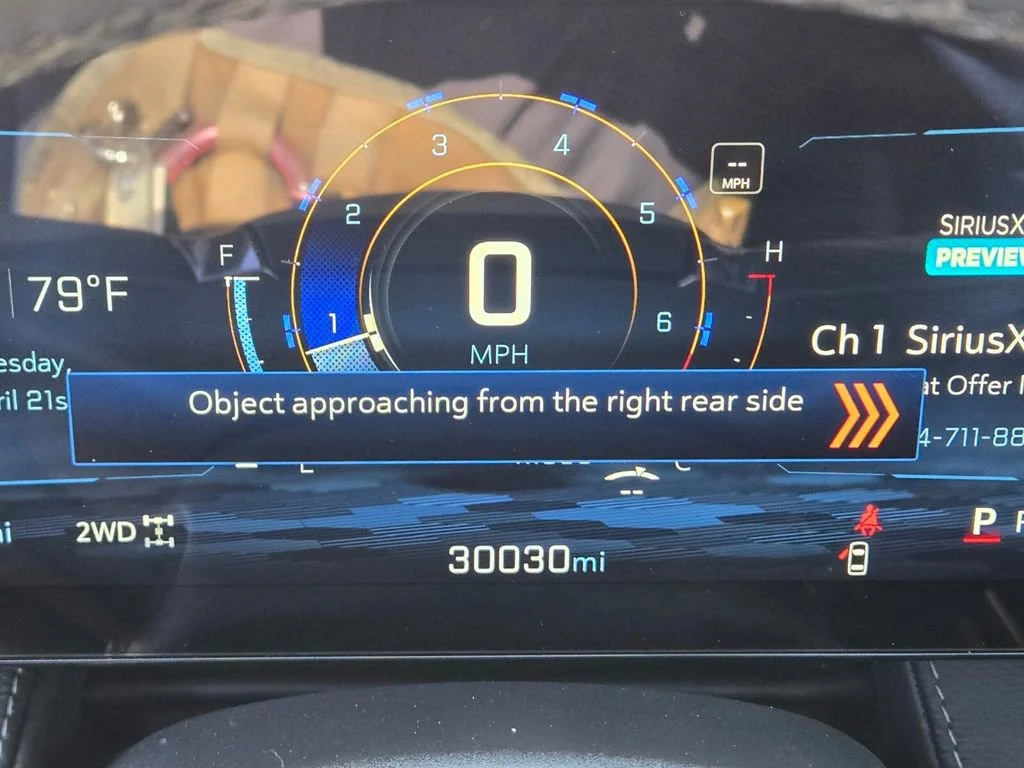 Used 2025 Mosaic Black Metallic Chevrolet LT image 22