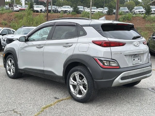 Used 2023 Silver Hyundai SEL image 11