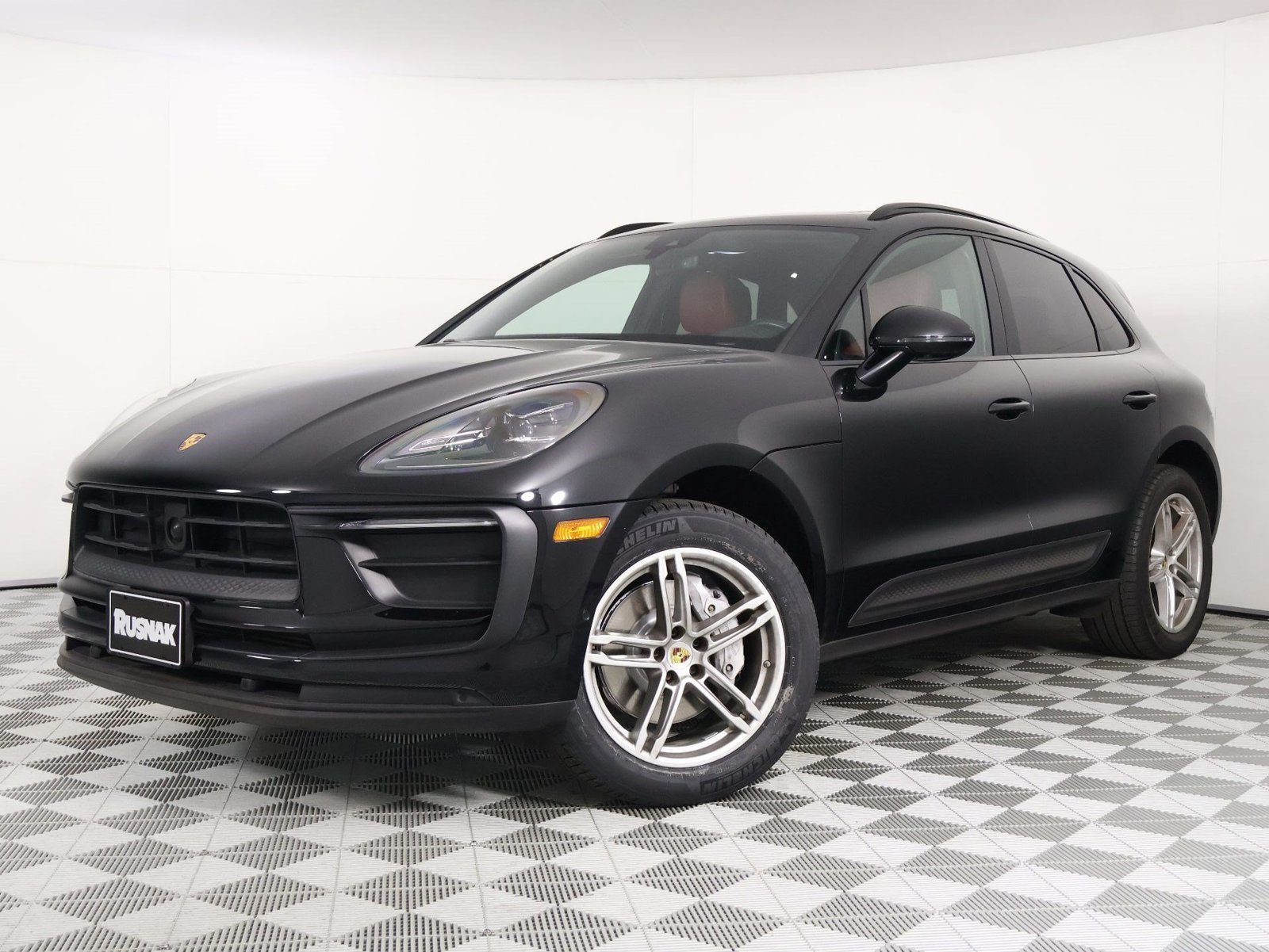2023 Porsche Macan