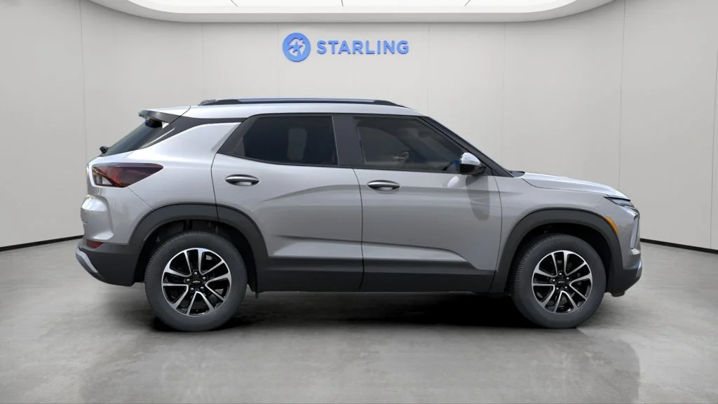 New 2026 Sterling Gray Metallic Chevrolet LT image 4