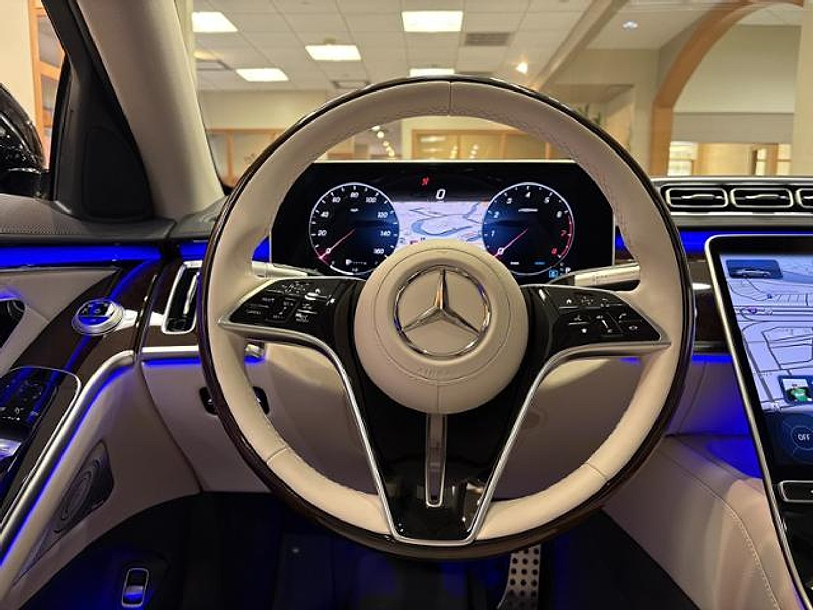 New 2026 Emerald Green Metallic Mercedes-Benz 4MATIC® image 14