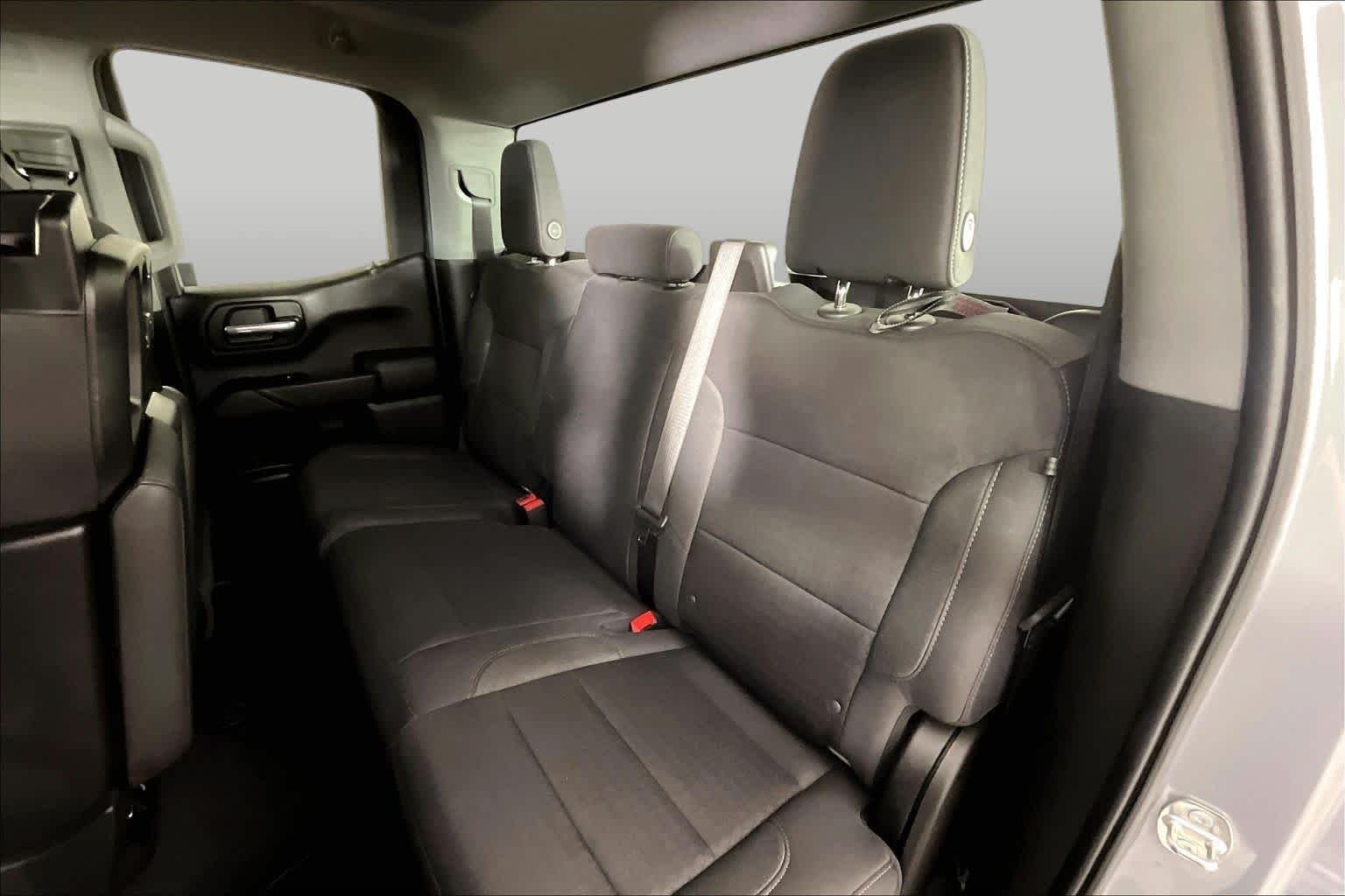 2024 Chevrolet Silverado 1500 Custom - Photo 18