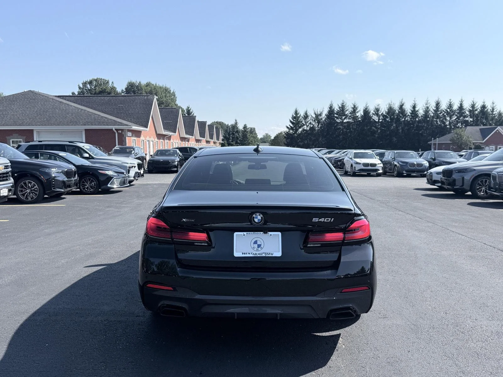 Used 2023 Black Sapphire Metallic BMW 540i xDrive image 6