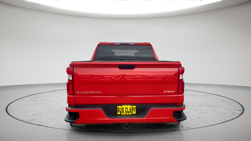 Used 2021 Red Chevrolet RST image 4