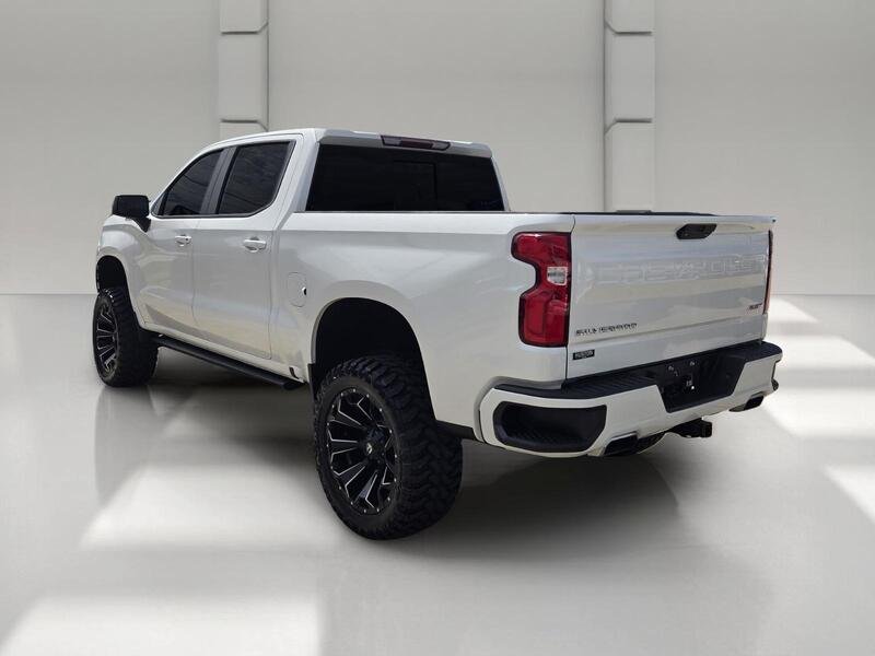 Used 2021 Pearl CHEVROLET 4WD CREW CAB 147" RST image 3