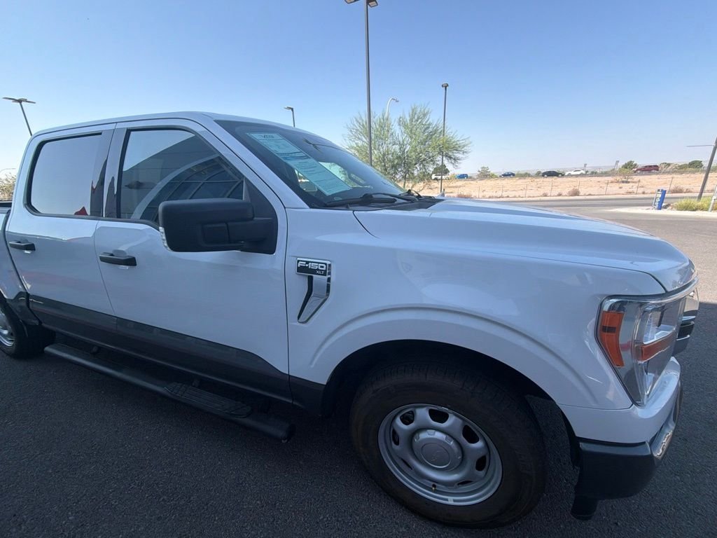 Used 2021 White Ford XLT image 6