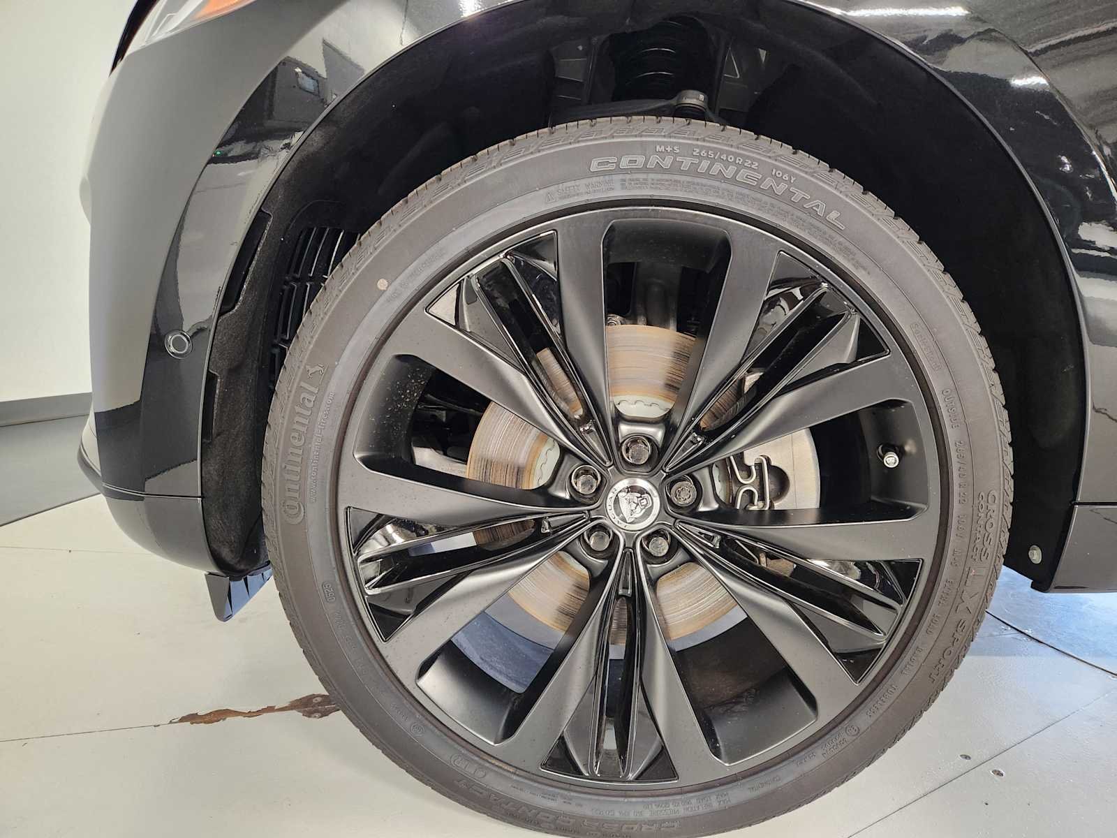 2026 Jaguar F-Pace R-Dynamic S - Photo 8