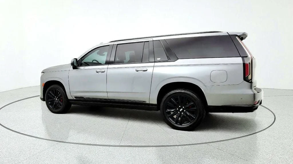 Used 2023 Galactic Gray Metallic Cadillac 4WD 4dr Sport Platinum w/ Brake Kit, Super Cruise & Night Vision image 7