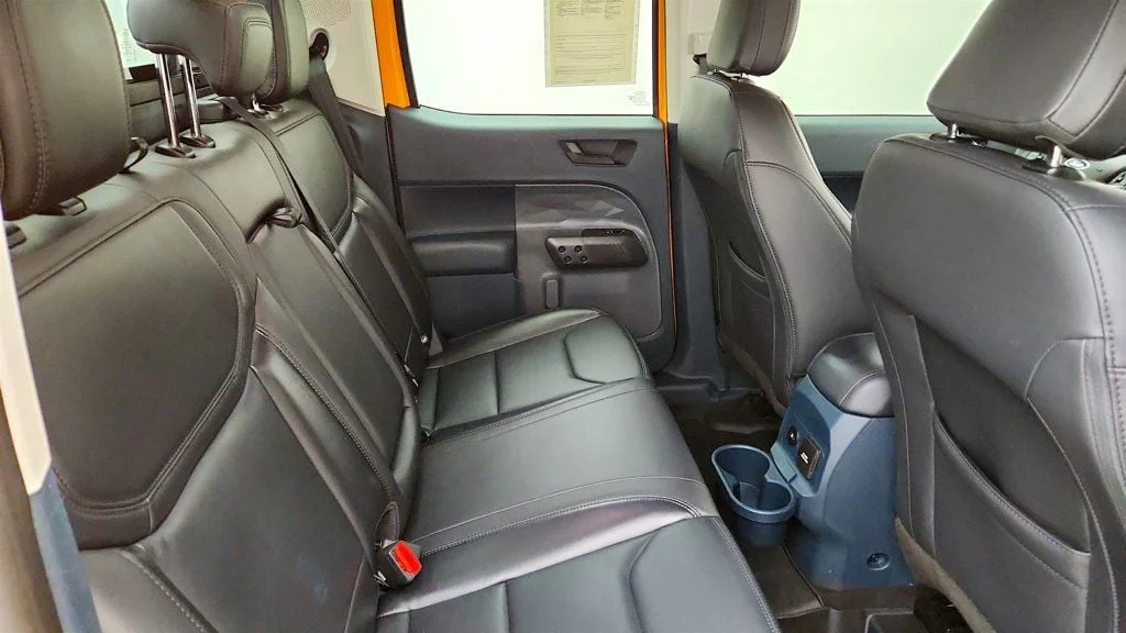 Used 2023 Cyber Orange Metallic Tricoat Ford LARIAT FWD SuperCrew w/ Black Appearance Pkg & Luxury Pkg image 22