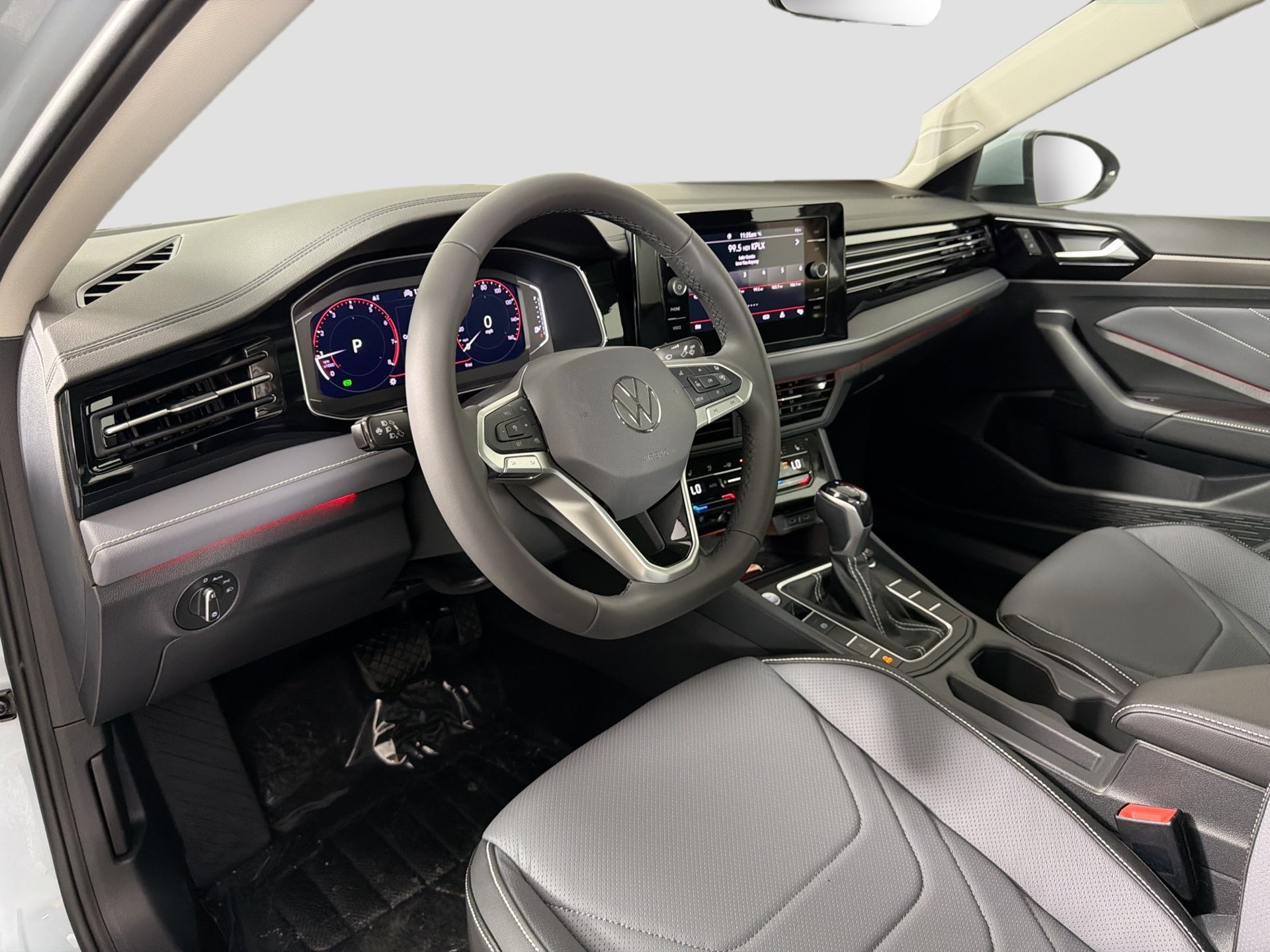 2026 Volkswagen Jetta SEL - Photo 9