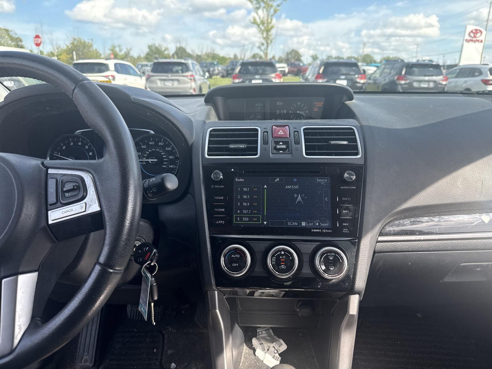 Used 2018 Ice Silver Metallic Subaru Limited image 13
