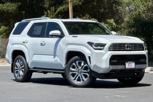 New 2026 Wind Chill Pearl <sup>1</sup> Toyota 4Runner Limited image 2
