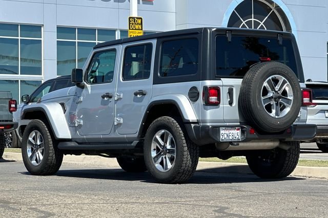 Used 2022 Silver Jeep Unlimited Sahara image 5