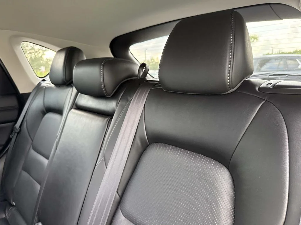 Used 2025 Gray Mazda 2.5 S Select Package image 18