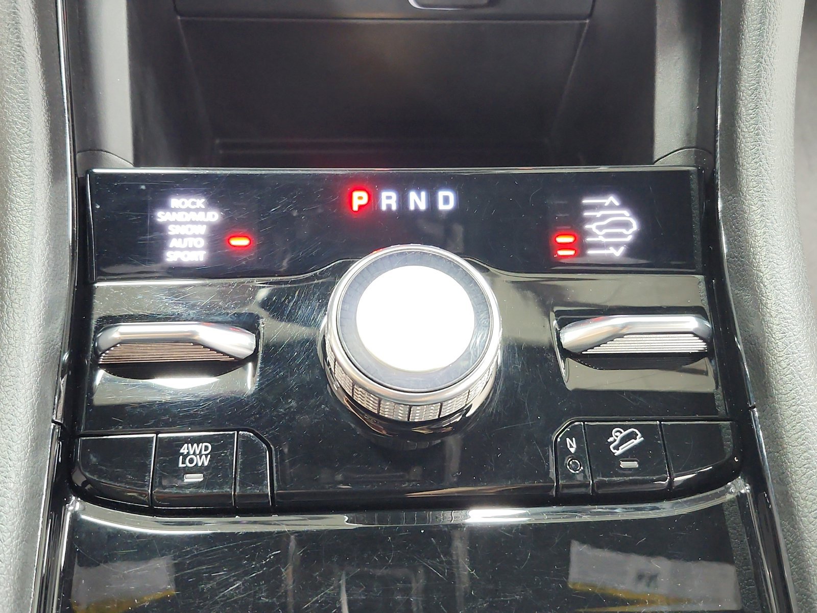 2023 Jeep Grand Cherokee Overland - Photo 29