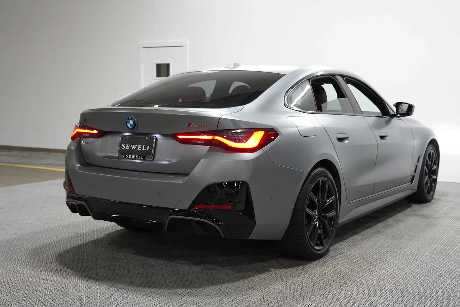 Certified Used 2024 Frozen Pure Grey II Metallic BMW M50 image 4