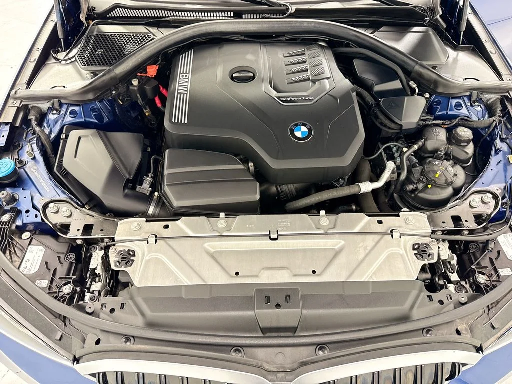 Used 2023 Blue BMW 330i image 28