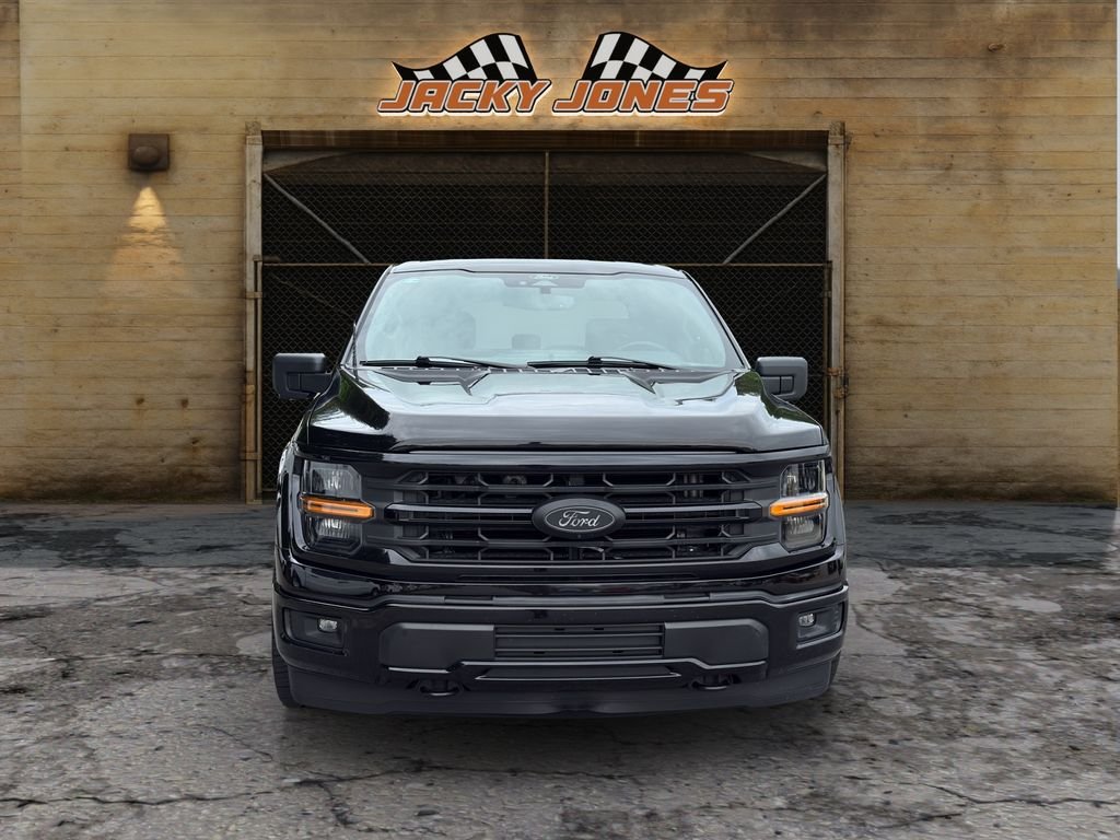 Used 2024 Agate Black Metallic Ford XLT image 13