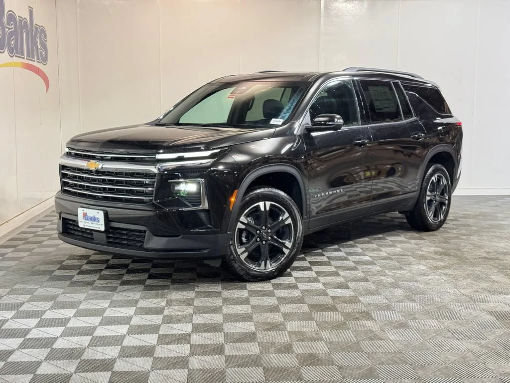 New 2027 Mosaic Black Metallic Chevrolet LT image 2