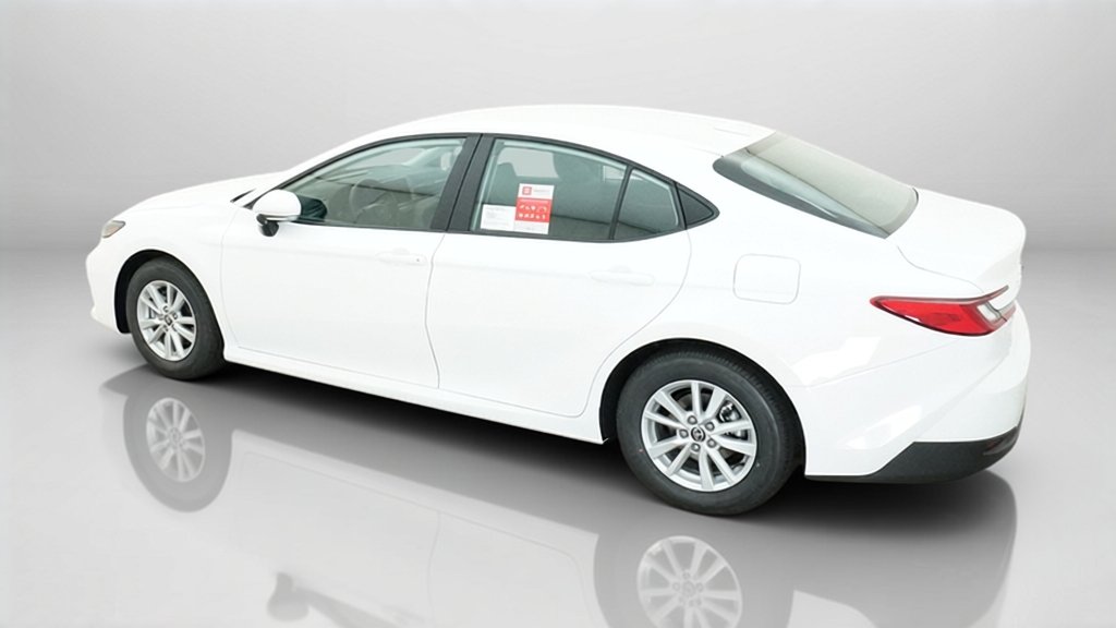New 2026 Ice Cap Toyota LE image 15
