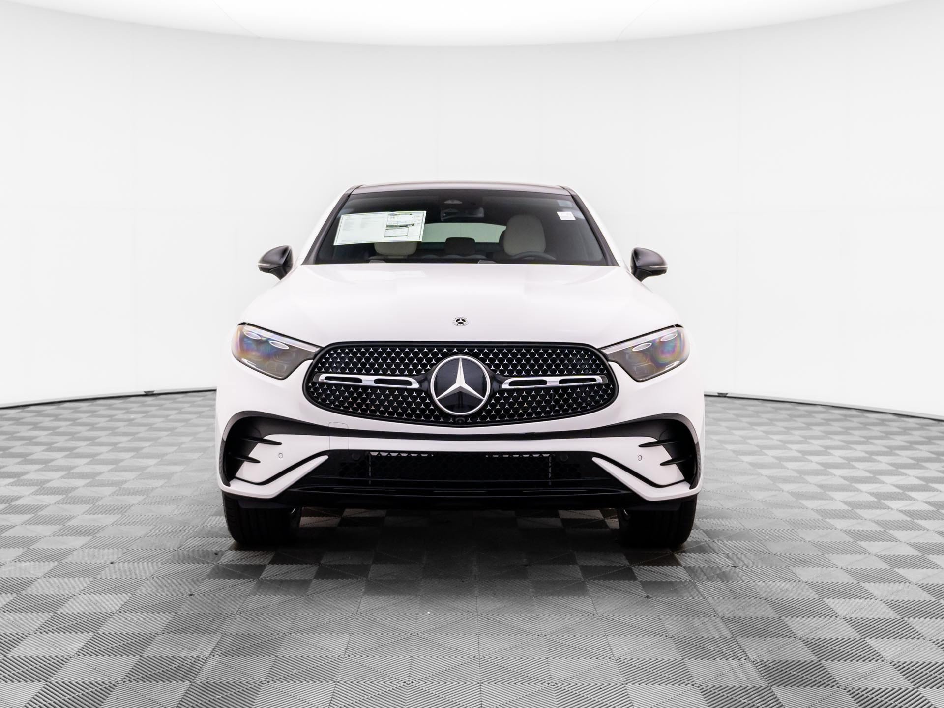 New 2027 White Mercedes-Benz GLC 300 Coupe image 50