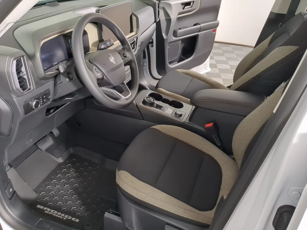 New 2026 Oxford White Ford Big Bend® image 10