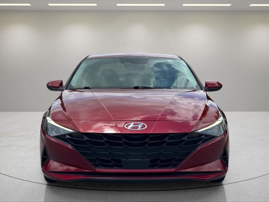 Used 2023 Ultimate Red Hyundai SEL image 8